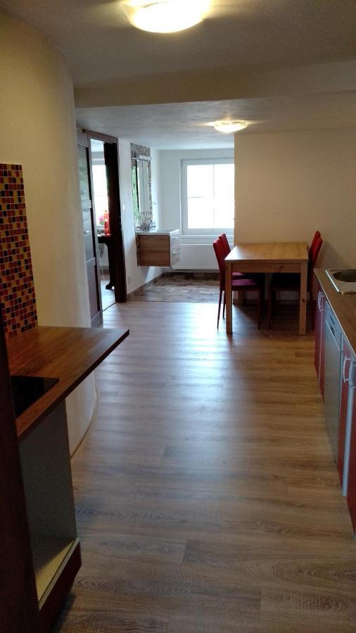 Apartmány Kukaččí hnízdo Benesov nad Ploucnici Exterior foto