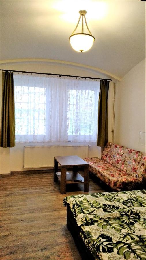 Apartmány Kukaččí hnízdo Benesov nad Ploucnici Exterior foto